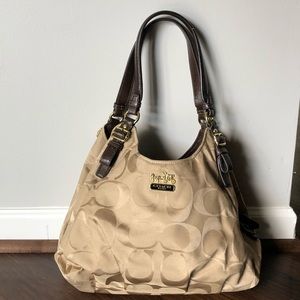 Coach Madison Maggie Signature Purse